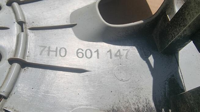 Kołpaki 16 VW 7H0601147D T4 T5 T6 Sharan Passat Golf Touran