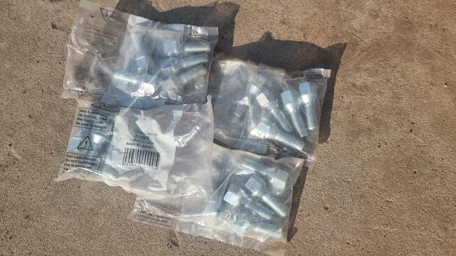 16 Felgi VW T5 T6 Nowe 5x120 16x6,5 et50 komplet wzmacniane