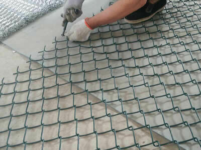 Siatka Ocynk+PCV 2.4/3.5mm wys.1.5m 17złmb Siatka2.5mm14zł