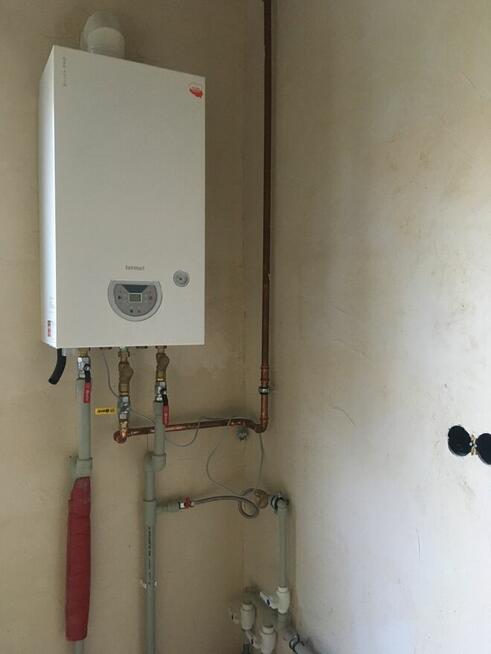 Dom mieszkalne-usługowy 2 km do morza