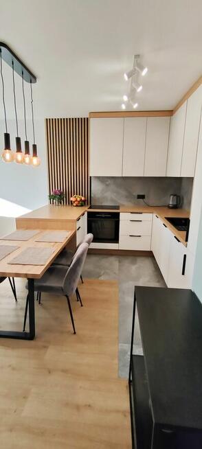 Centrum 3-pok+ taras+parking