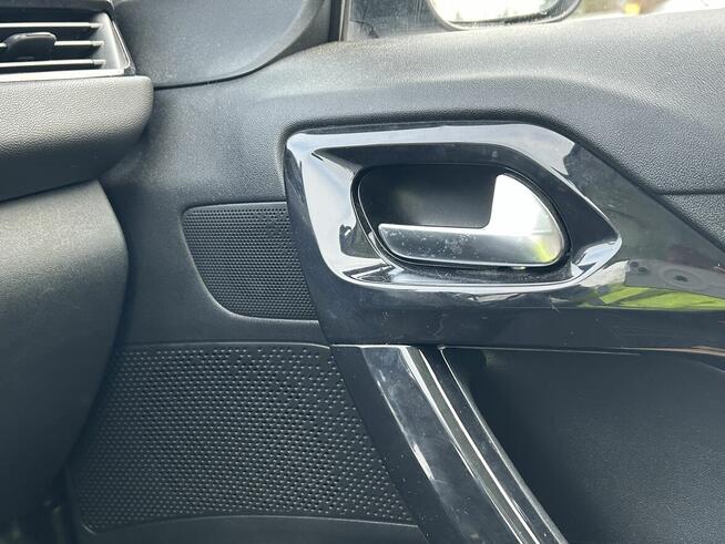 Sprzedam Peugeot 208