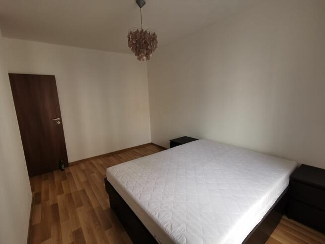 Wynajmę mieszkanie z garażem. 55 mkw. Gocław