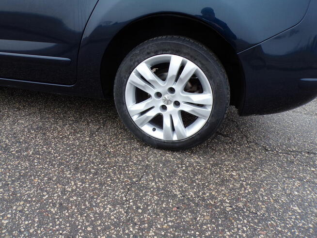 PEUGEOT 5008 7-OSOBOWY 2.0 HDI