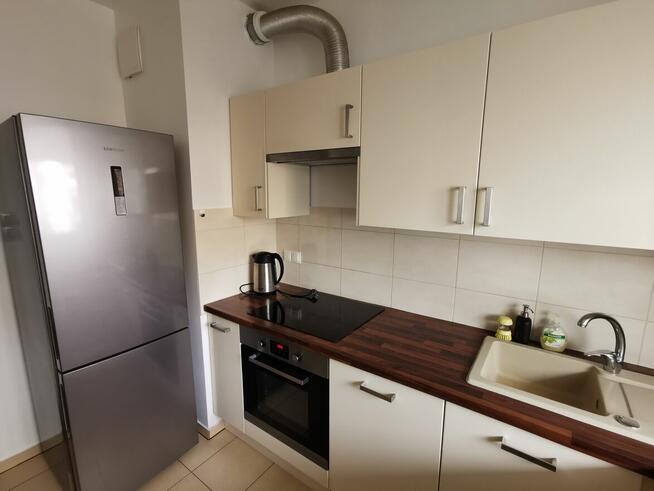 Wynajmę mieszkanie z garażem. 55 mkw. Gocław