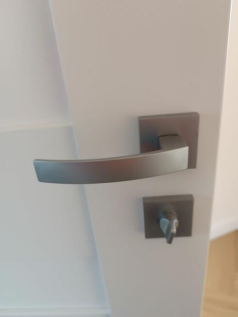 Sprzedam klamki wewnętrzne Mistico Gamet z szyldami