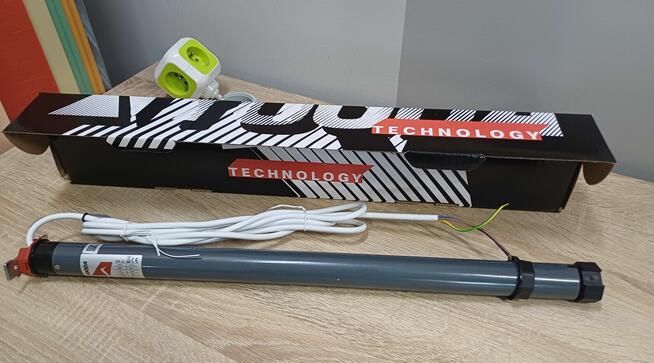 Silnik do rolet YOODA seria 35R, 10/17 Nm RADIOWY