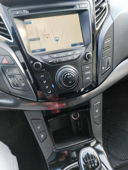 Hyundai i 40 CRDI 1.7 Listopad 2012 w najbogatszej wersji wy