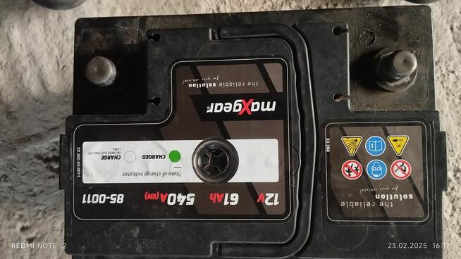 Akumulator samochodowy 12v 61A 540A