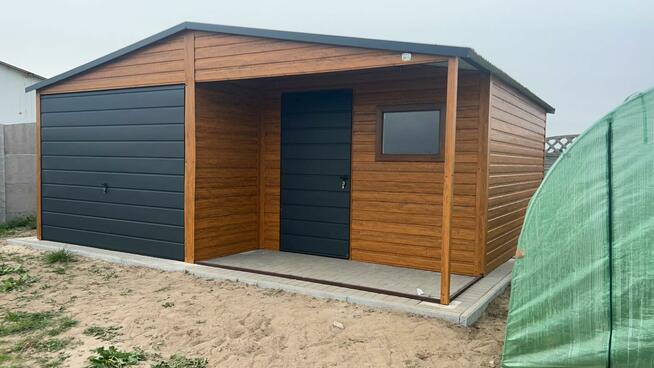 Garaż blaszany 6x5 z pomieszczeniem gospodarczym