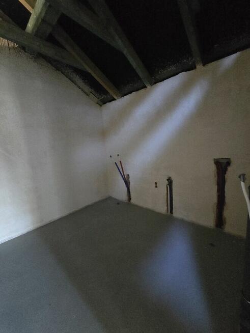 Rogoźnik połowa bliźniaka w stanie do wykończenia