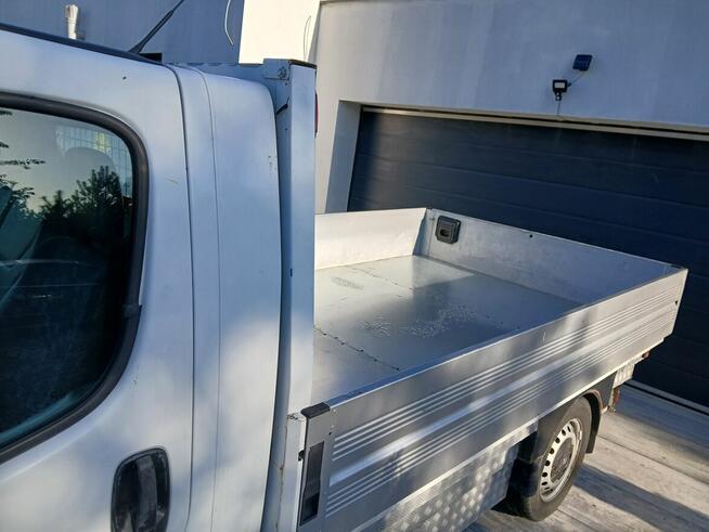 Opel Vivaro 2,5 cdti 2007r