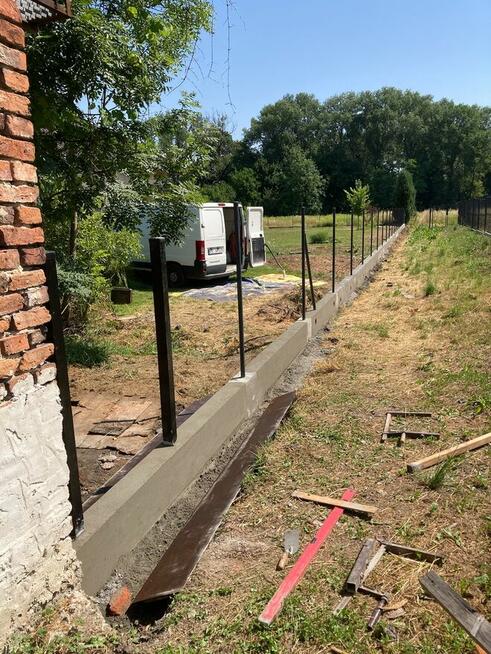 Montaż ogrodzeń układanie kostki