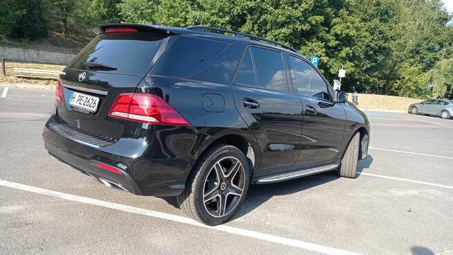 Mercedes GLE super stan