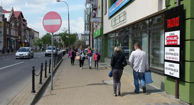 Wynajmę lokal 120-180 m2 w centrum Puław