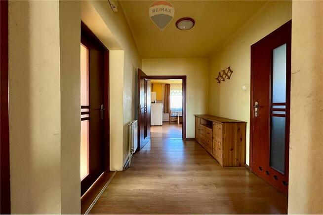 Urokliwy dom w stylu zakopiańskim w Kurowie