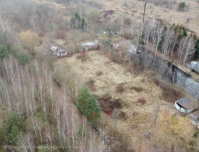 Duża działka z budynkiem we Wsoli blisko Radomia.