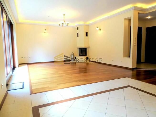 Elegancki dom na Wilanowie