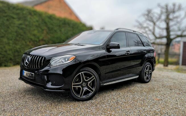 Mercedes GLE super stan