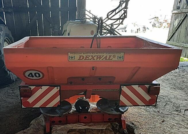 Sprzedam rozsiewacz nawozów marki dexwal.