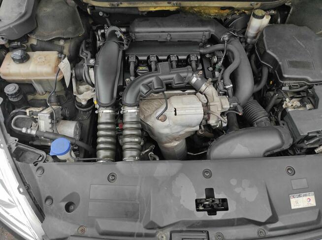 Sprzedam peugeot 1.6 2013 r. Benzyna