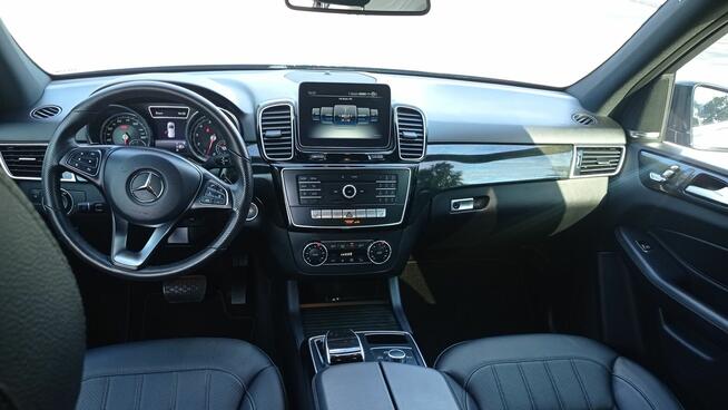 Mercedes GLE super stan