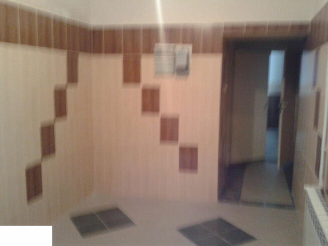 Lokal użytkowy ,patrer 125 m2 , 3 miejsca postojowe