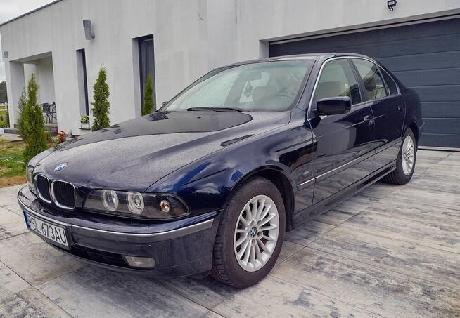 BMW Seria 5 Piękne BMW E39 523i Bez Rdzy Nowe Zawieszenie