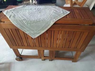 Sprzedam stół drewniany rozkładany + krzesła taras