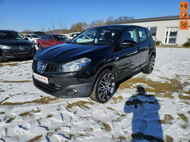 Nissan Qashqai 2.0 142 KM klimatronik, parktronik, tempomat