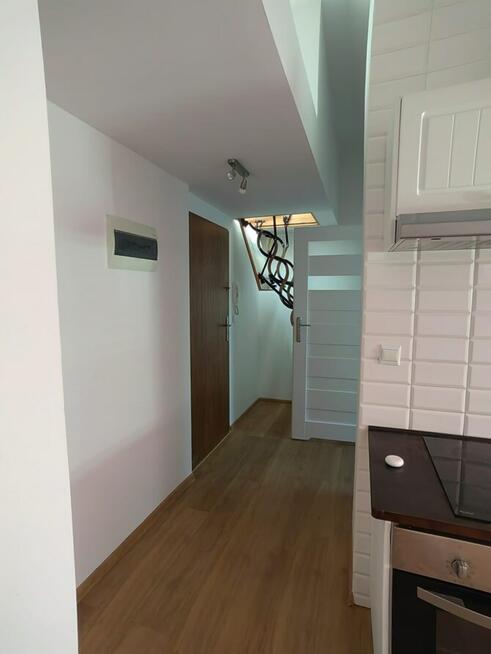 Al. Wyzwolenia 64, kawalerka w centrum