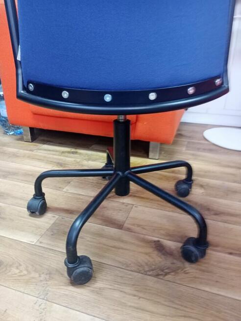 Fotel krzesło PROFIM OLO 11E krzesła fotele biurowe