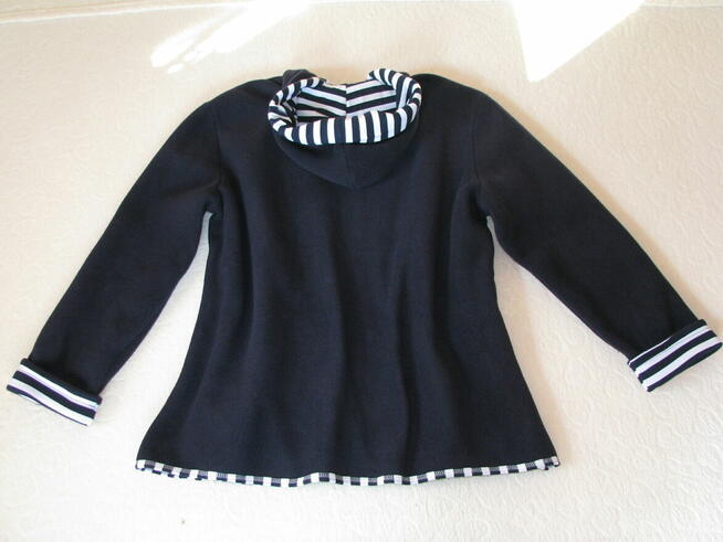 Polarowy płaszczyk, rozpinana bluza z kapturem, rozm. 52