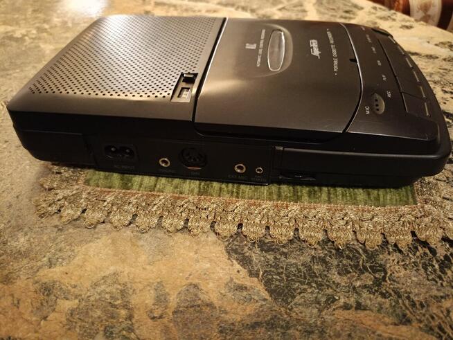 Magnetofon Kasetowy Vintage Reporterski