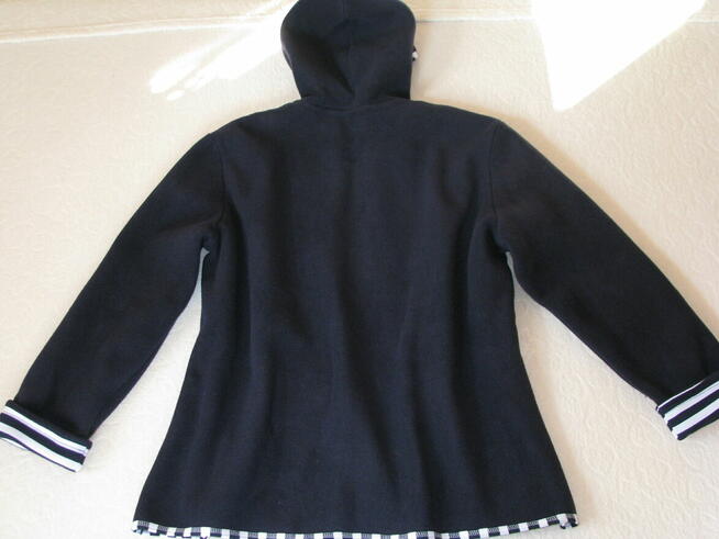 Polarowy płaszczyk, rozpinana bluza z kapturem, rozm. 52