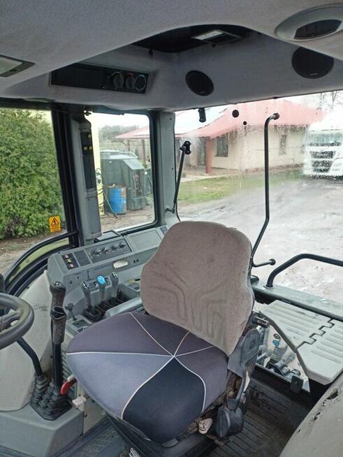 Ciągnik rolniczy Valtra 6300