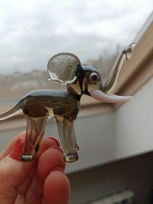 Szkło figurka piękny zwierz słoń