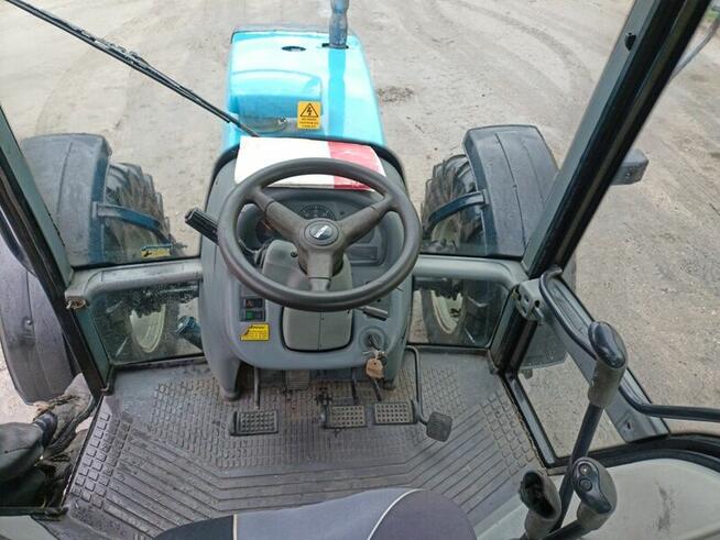 Ciągnik rolniczy Valtra 6300