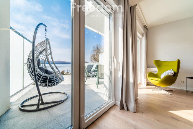 Luksusowy apartament nad jeziorem