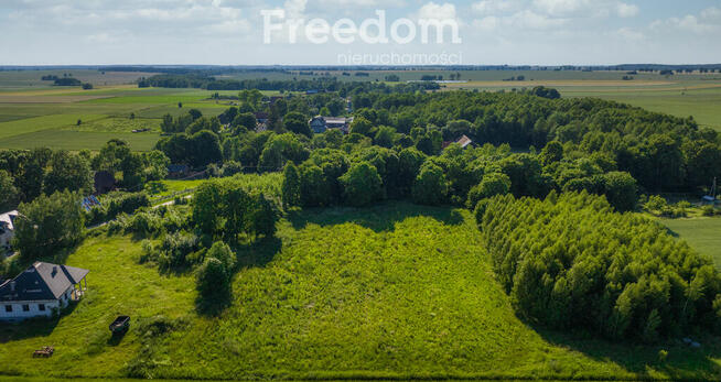 Działka z wydanymi warunkami zabudowy na dom