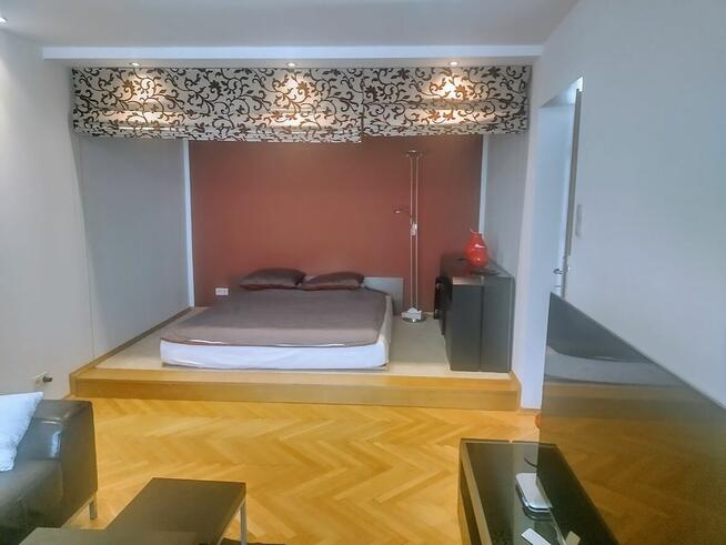 Udział W kamienicy w okolicy Wawelu