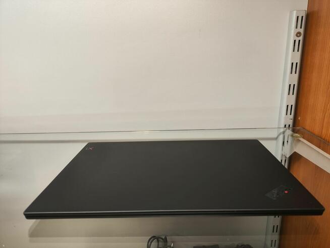 Lenovo ThinkPad Carbon X1 7th I7-8GEN 16GB RAM 512 SSD