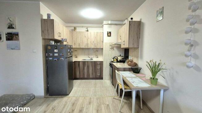 2 pokoje, garderoba, balkon, piwnica w Brwinowie