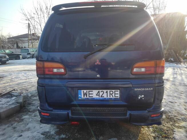 Mitsubishi spacer gear 2.0