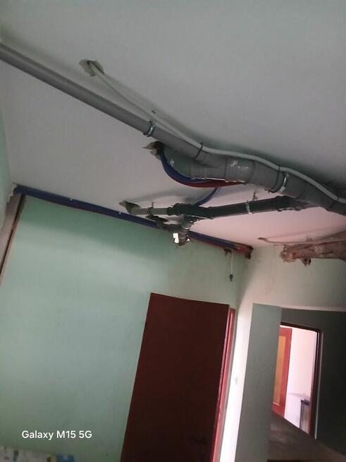 Wykonuje elektrykę i wykoczenia wnętrz I zewnątrz