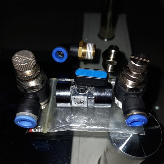 zawór ręczny 3/8 regulatory przepływu 3/8 8mm IN OUT