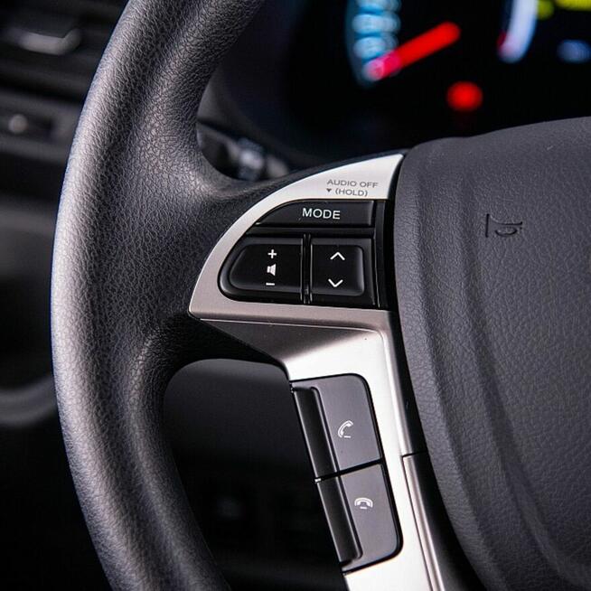 Nowy 2024 BYD ETP3 - nowoczesny, elektryczny van.