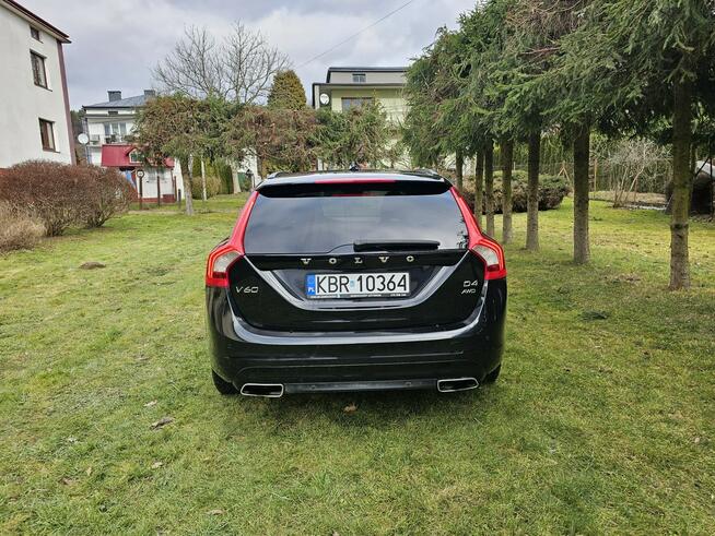 Volvo V60 4x4/Automat/Navi/Radar/