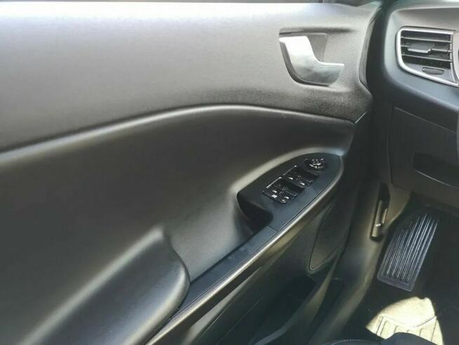 Alfa Romeo Giulietta 1.6 DIESEL, 120 KM, Navigacja, Klimatronik, Czujniki parkowania