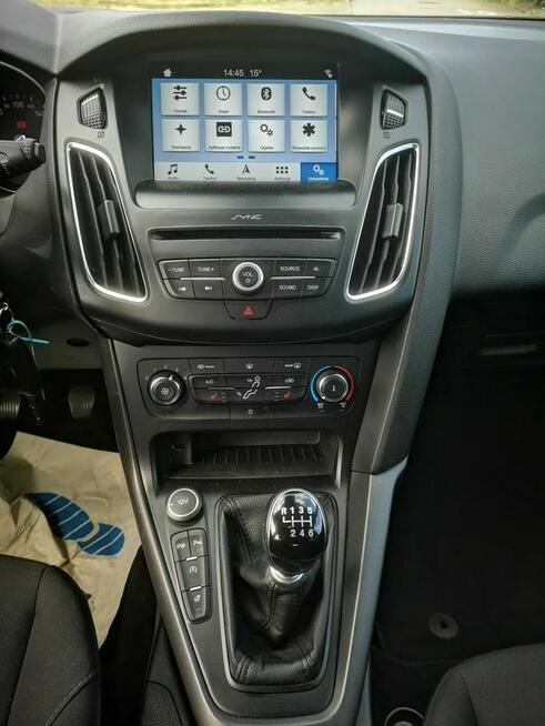 Ford Focus 1.0 EcoBoost 125 KM, Navi, Grzane fotele+kierownica, Serwis, Park Ass